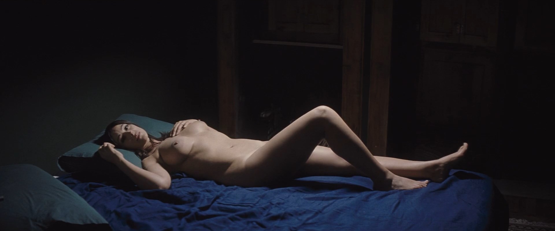 Monica Bellucci Nude Nudecelebvideo Your Box Of Nude Celebrities