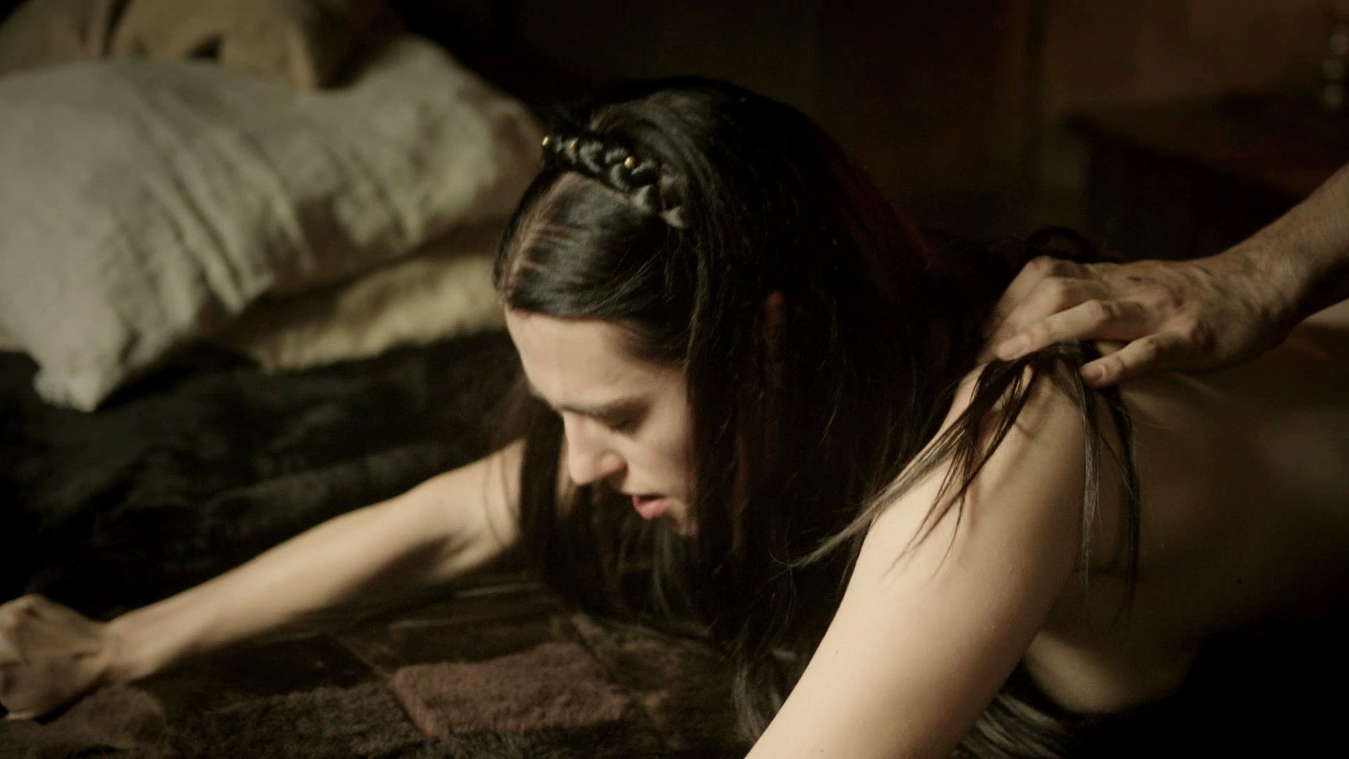 Watch Online - Katie McGrath â€“ Labyrinth (2012) HD 1080p