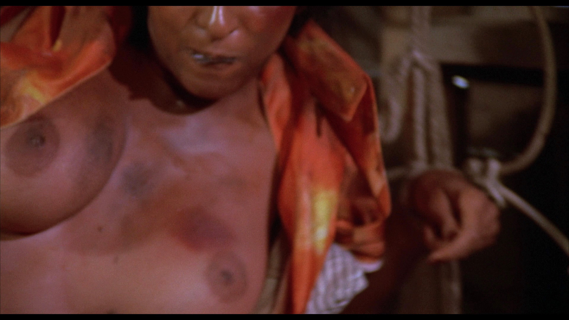 Brown topless foxy Pam Grier