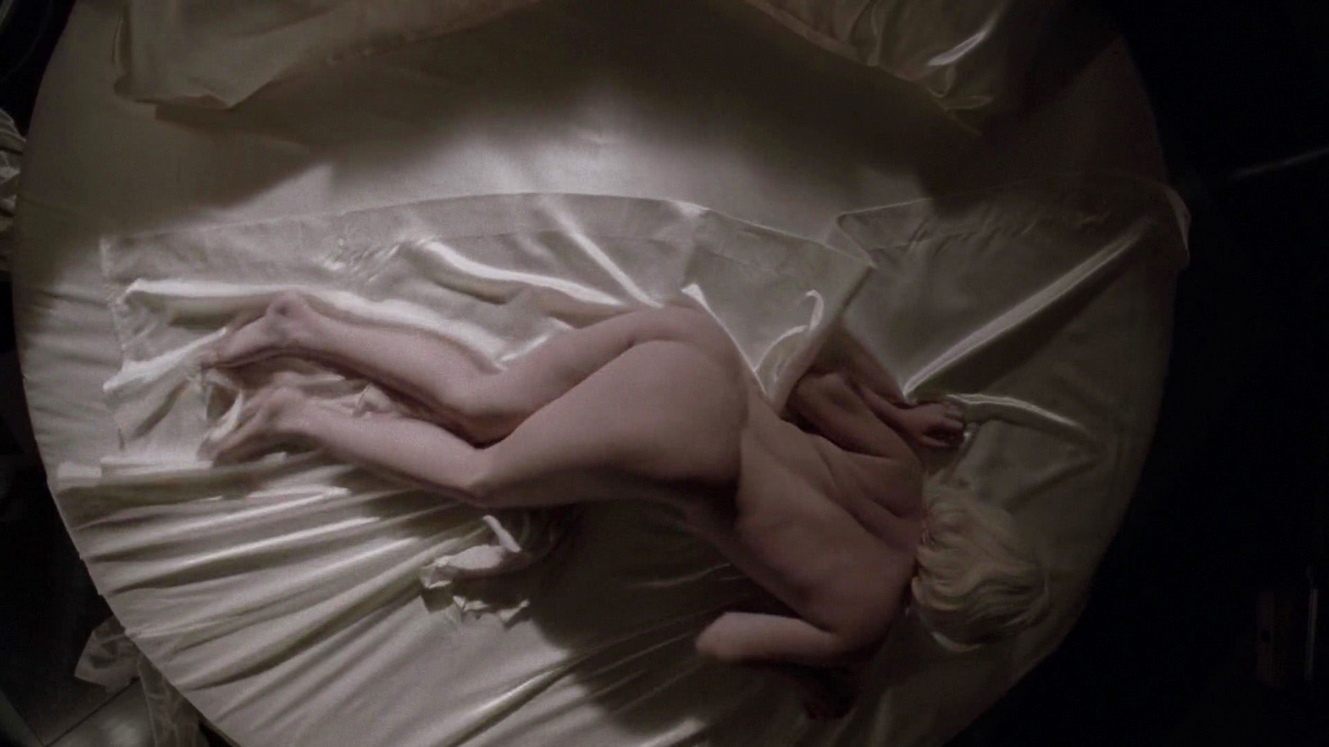 1920px x 1080px - Watch Online - Lady Gaga, Alexandra Daddario â€“ American Horror Story s05e07  (2015) HD 1080p