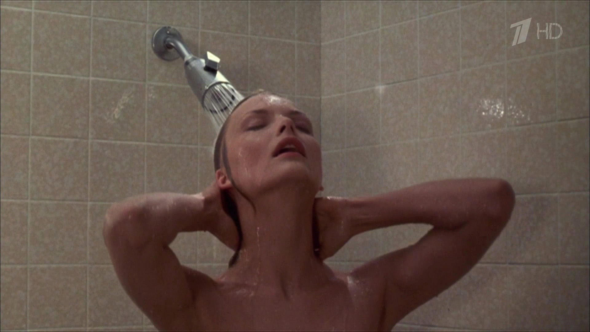 Michelle Pfeiffer - Into the Night (1985) HDTV 1080p.