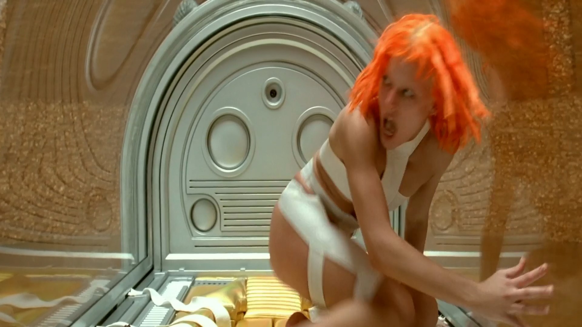 The fifth element nude scene