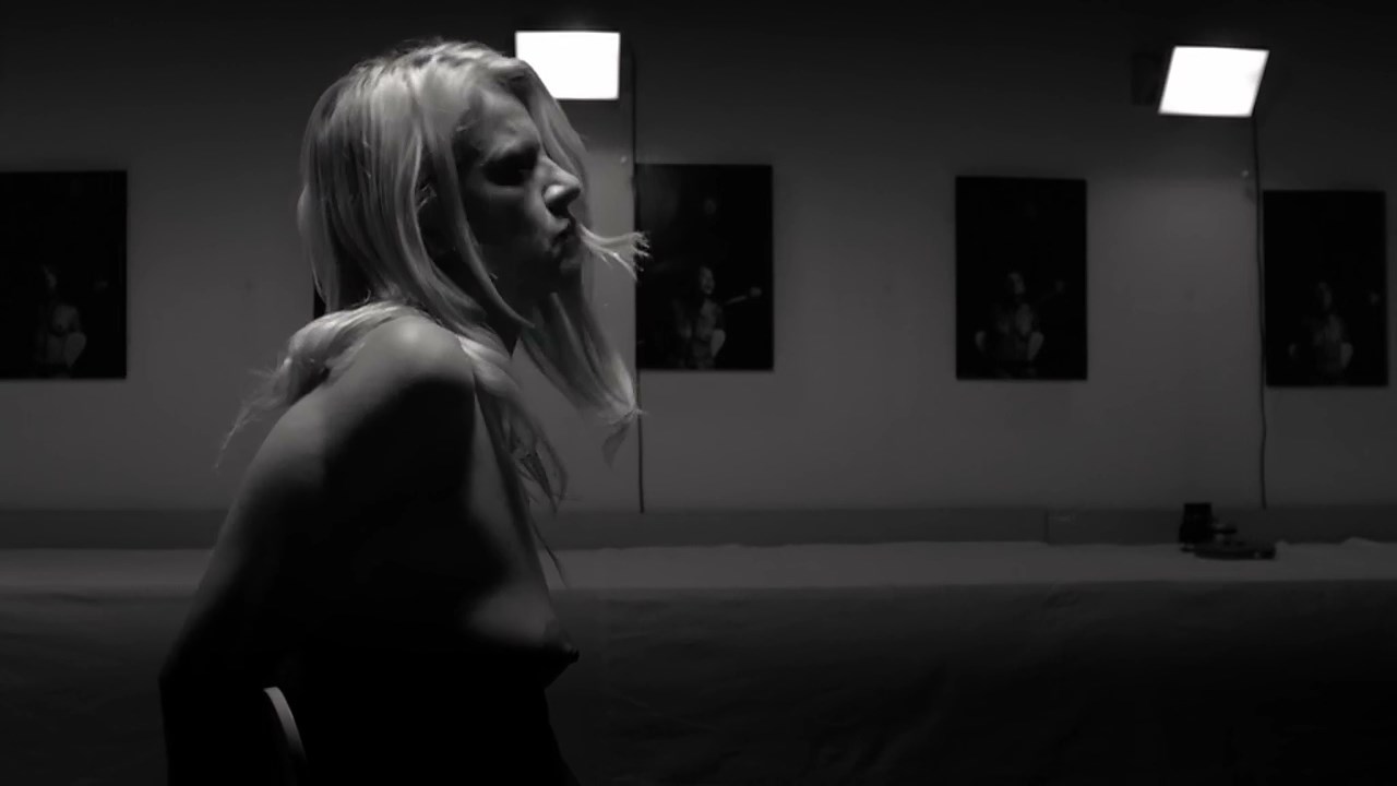 Fenja Ruhl - Die dunkle Kammer (2016) HD 720p