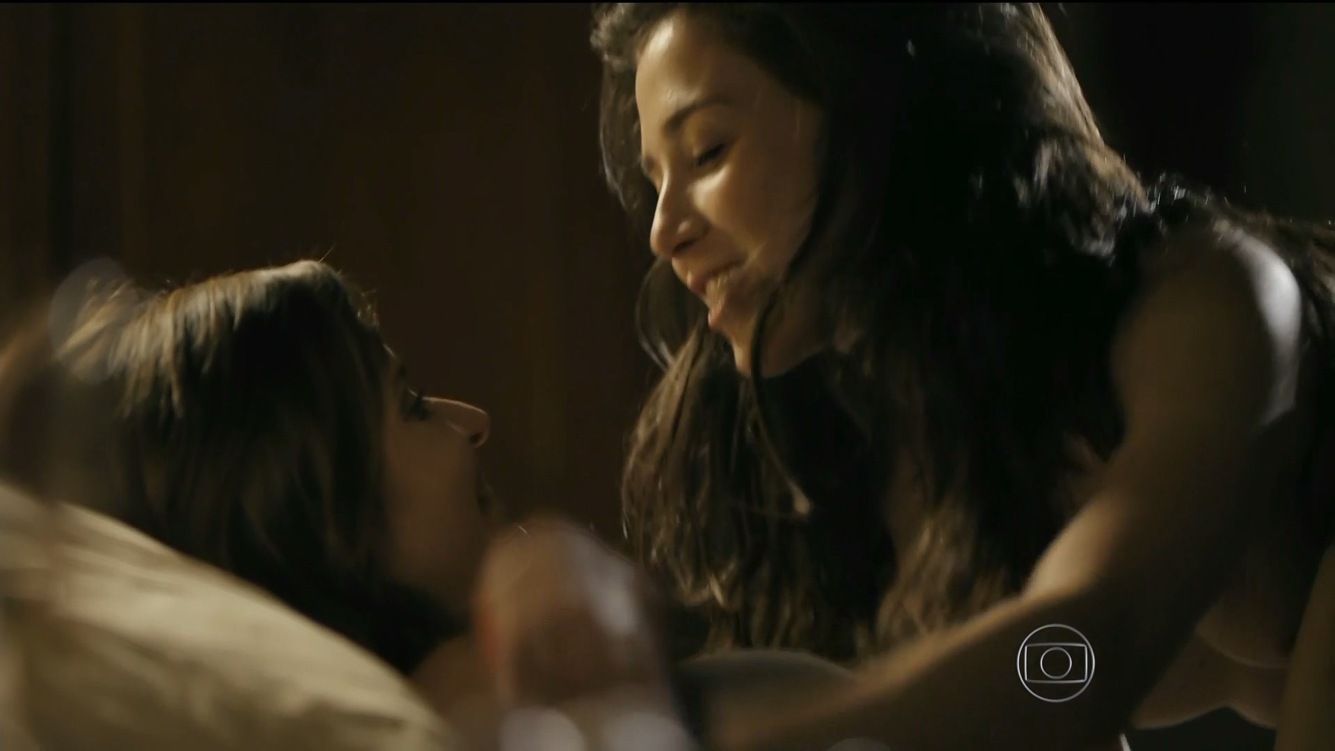 Watch Online - Paula Burlamaqui, Marjorie Estiano - Eu Que Amo Tanto s01e03  (2014) HD 1080p