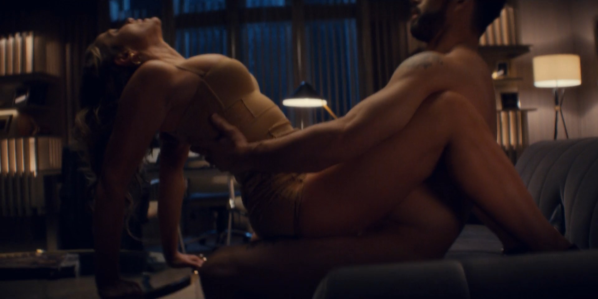 Lauren holly sex nude scenes - Real Naked Girls.