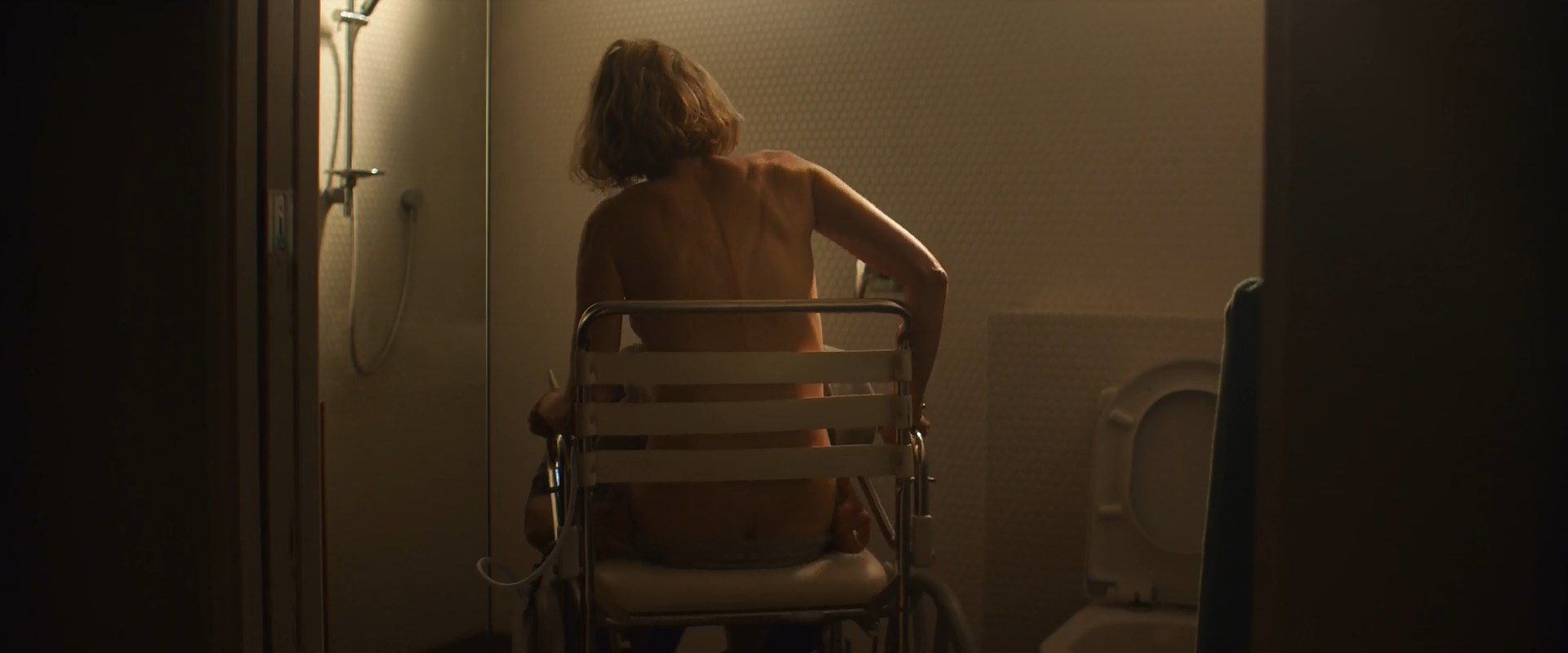 Naomi watts scene