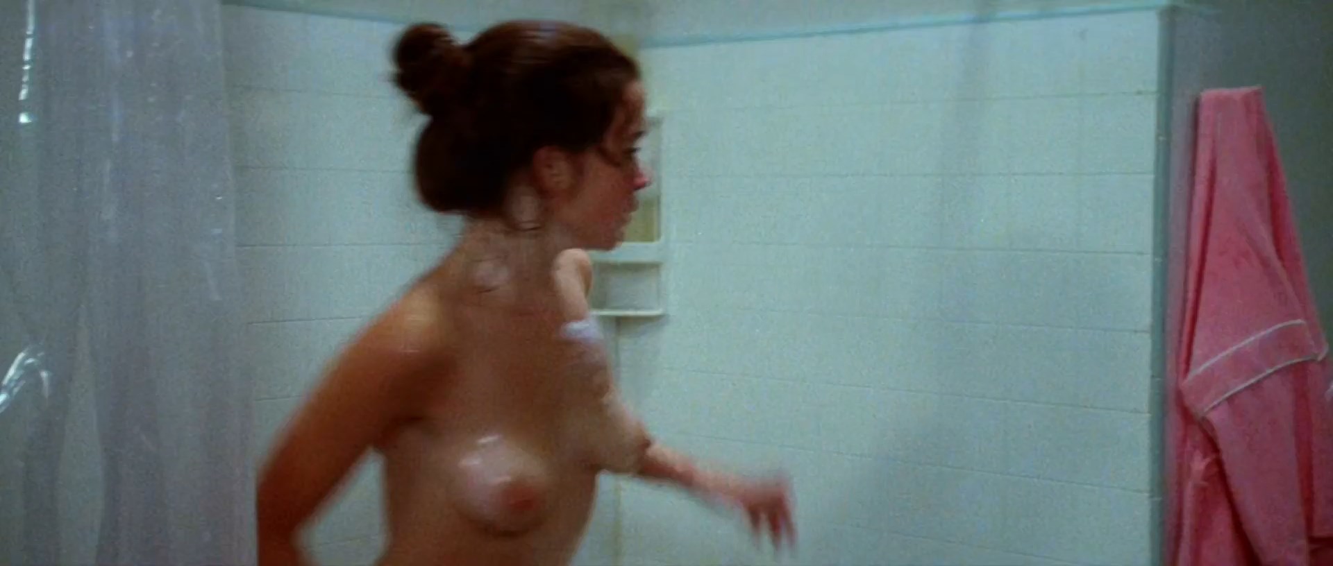 Elizabeth Berridge Nude. 