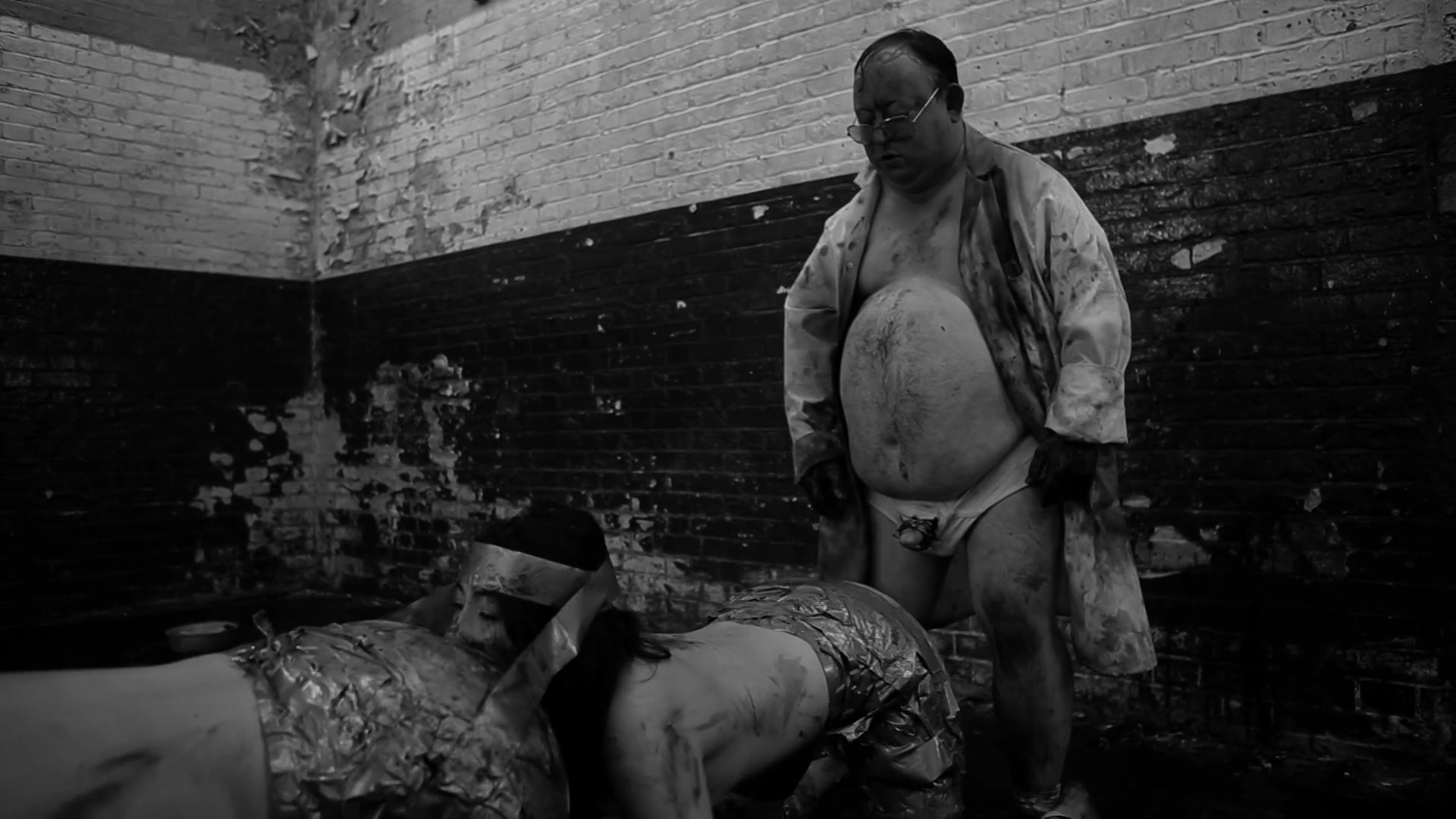 Watch the human centipede 2 online 123movies