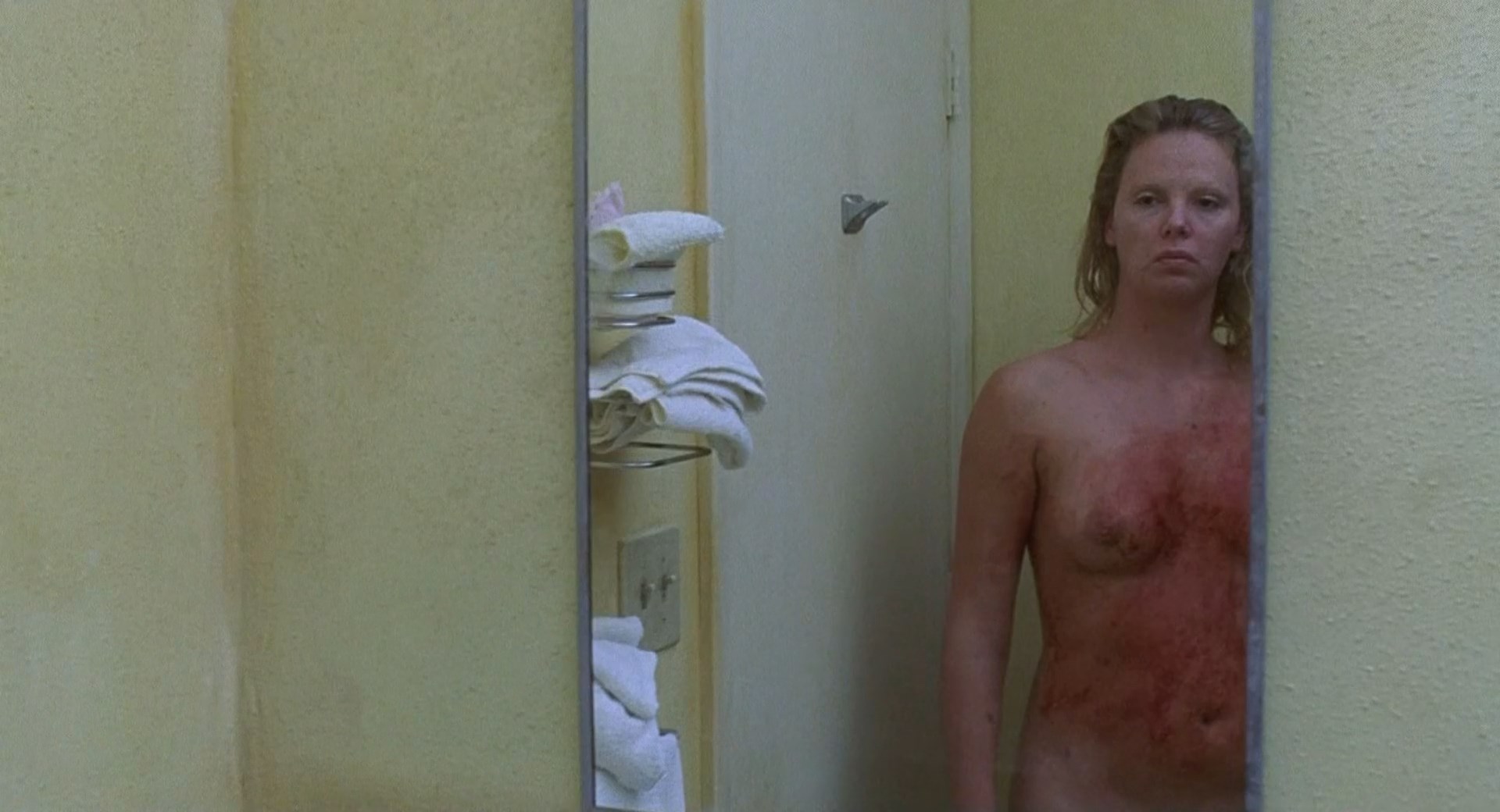 Charlize Theron, Christina Ricci - Monster (2003) HD 1080p.