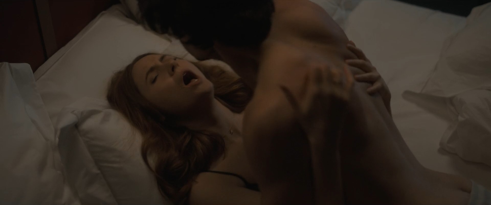 Ingrid Conte Hot Sex Scene Download - Watch Online - Ingrid Conte, Fabiane Oliveira, Julia Bosco - Ibiti o que  (2015) HD 720p