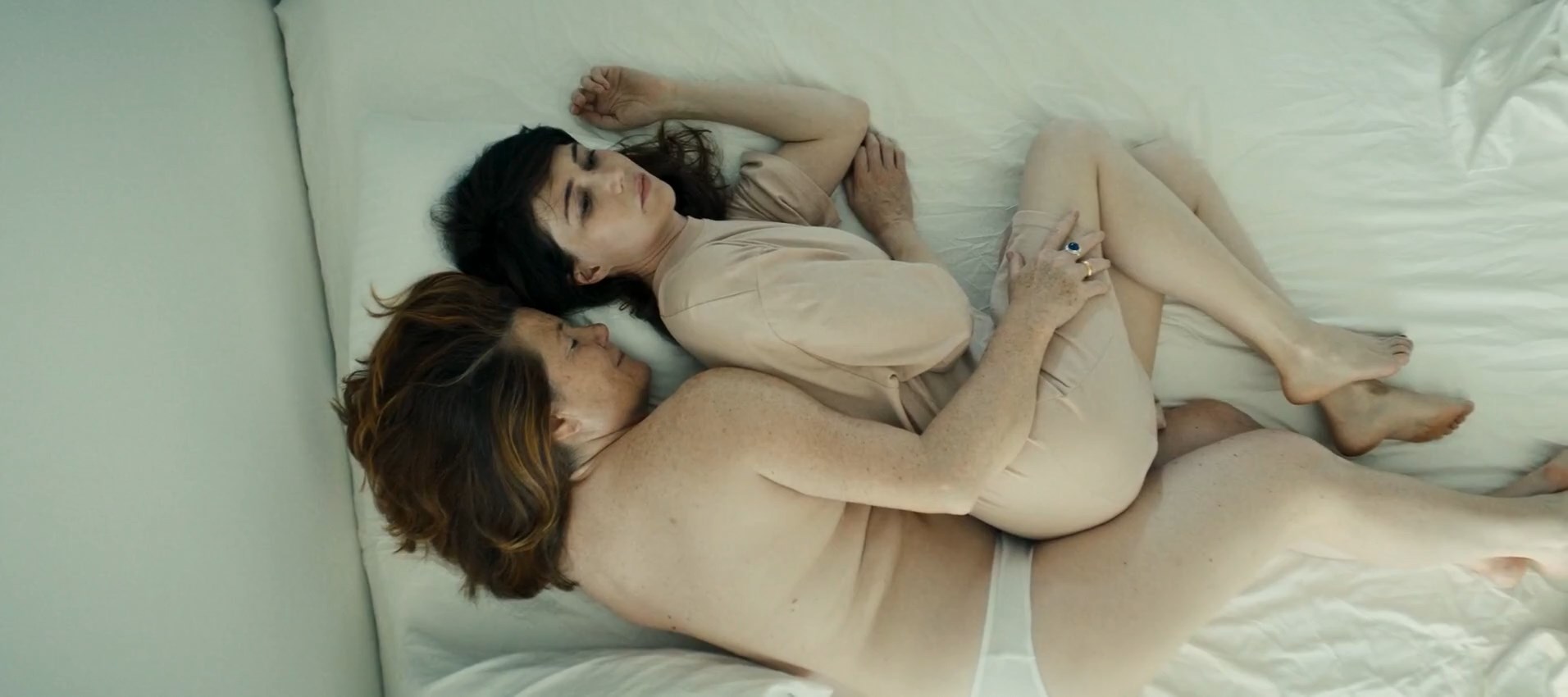 2019 Sex Videos - Watch Online - Carice van Houten - Instinct (2019) HD 1080p