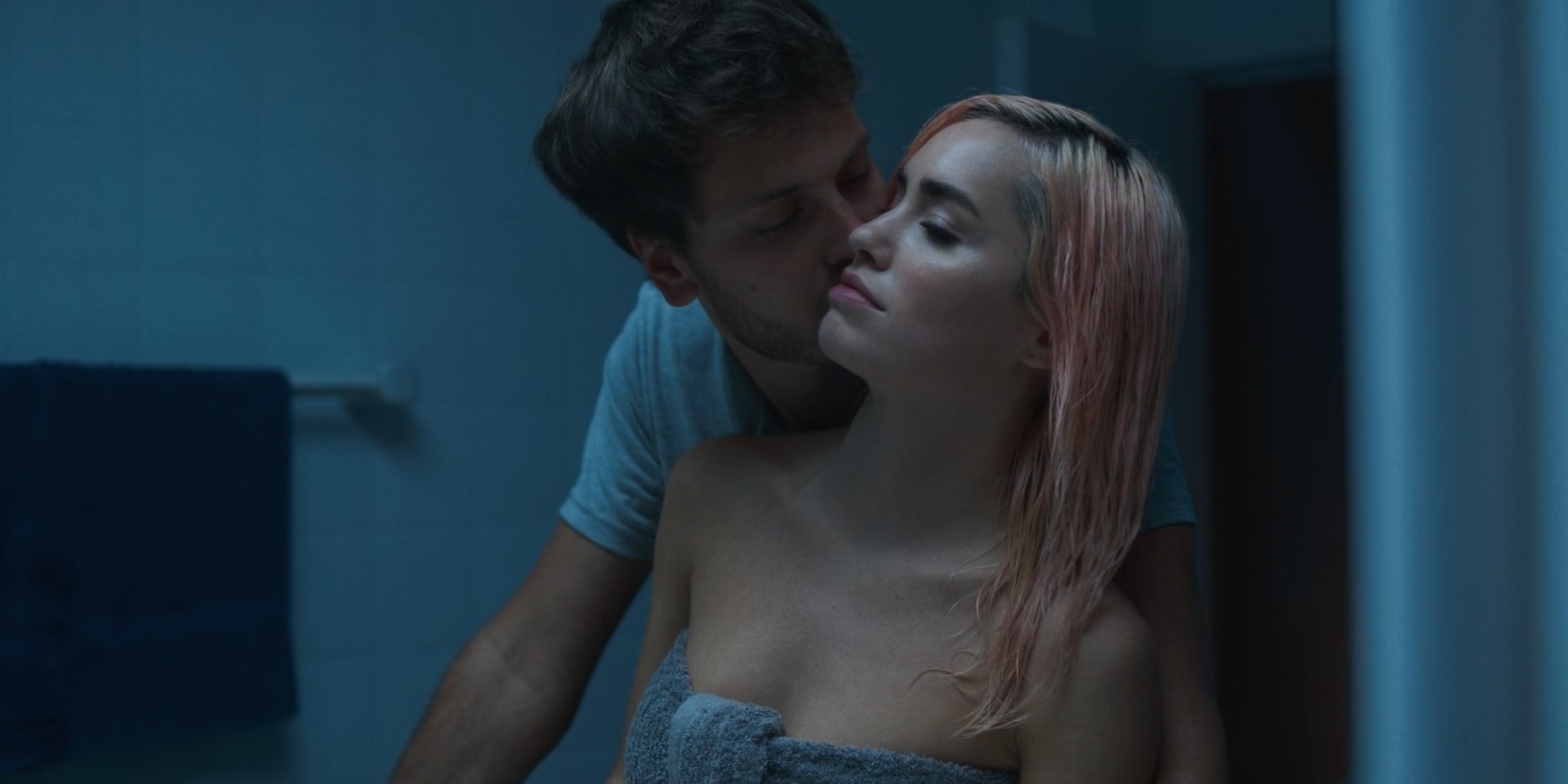 Sexy Sex Lali Scene - Watch Online - Lali EspÃ³sito, Vera Spinetta, Lorena Vega - The End Of Love  (El Fin Del Amor) s01e01-10 (2022) HD 1080p