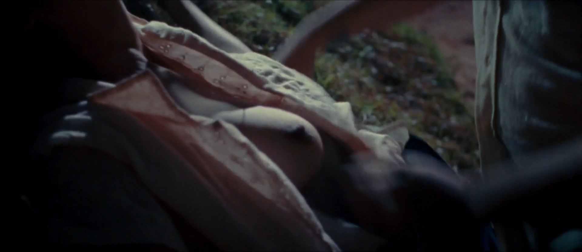 Samantha Castillo - Under the Heavens (Seiva Bruta) (2021) HD 1080p