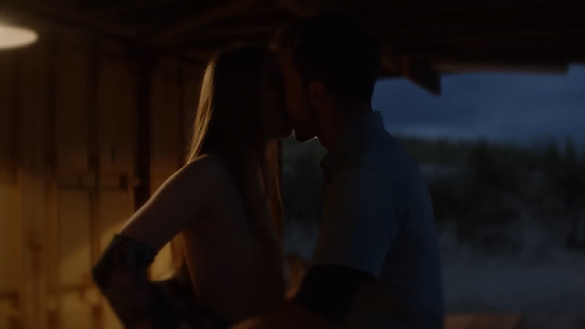 Manon Tabet - Dans l'ombre des dunes (2022) HD 1080p