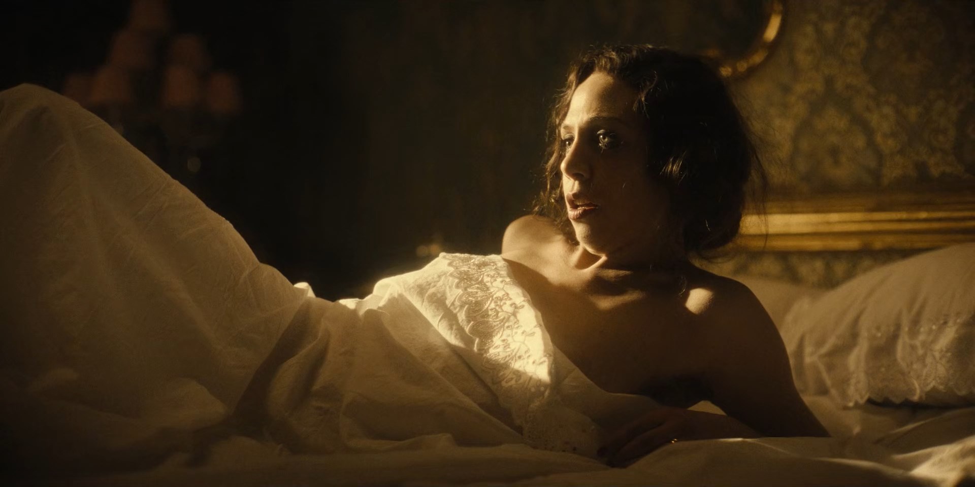 Barbara Chichiarelli, Cosima Centurioni - Mussolini Son of the Century (M. Il figlio del secolo) s01e02e07 (2024) HD 1080p