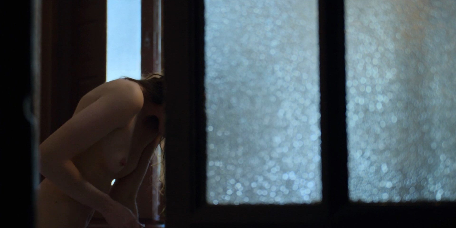 Milena Smit, Francisca Aronsson - The Snow Girl (La chica de nieve) s02e01e05 (2025) HD 1080p