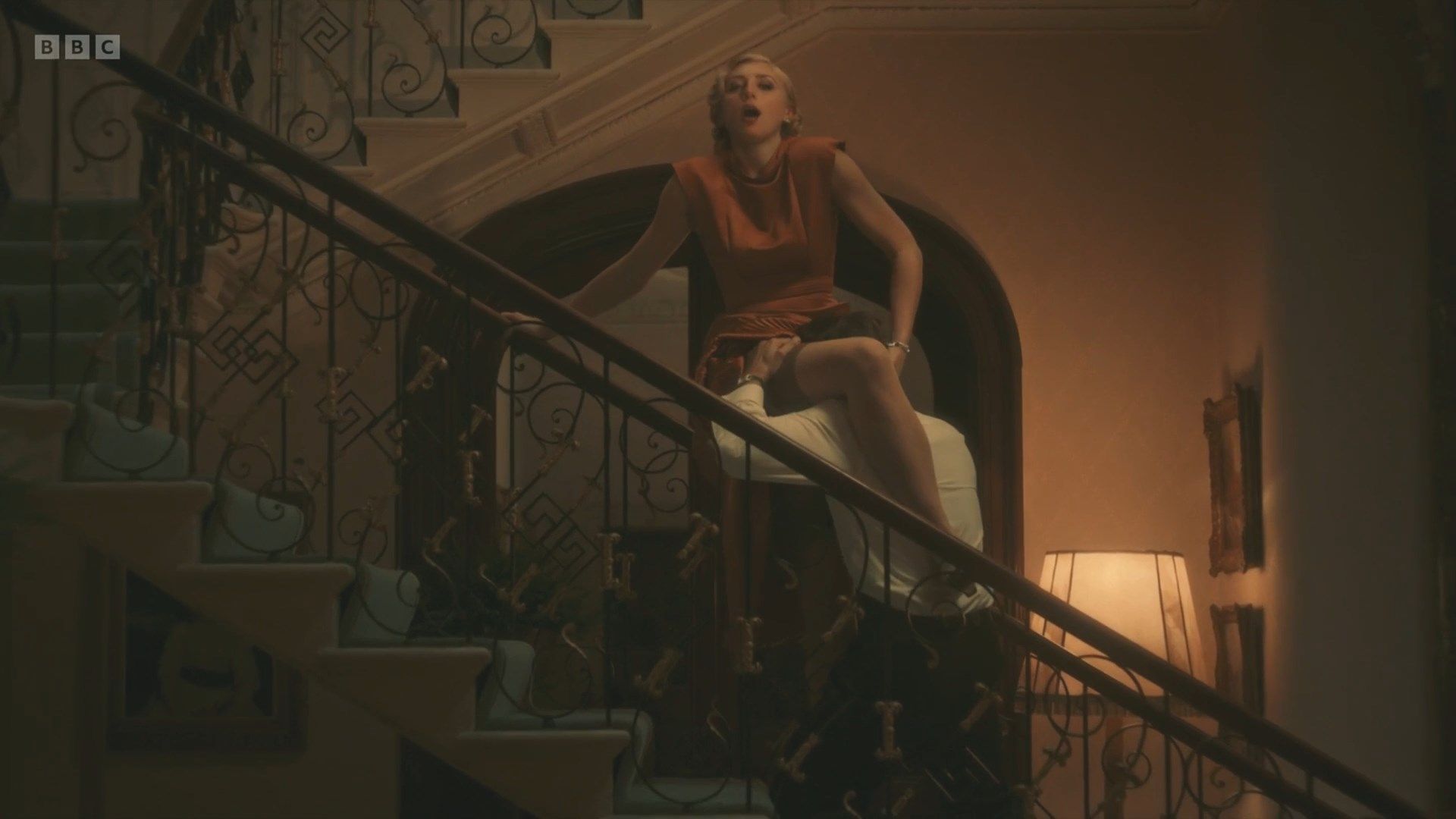 Ella Lily Hyland, Mimi Keene - Towards Zero s01e02 (2025) HD 1080p