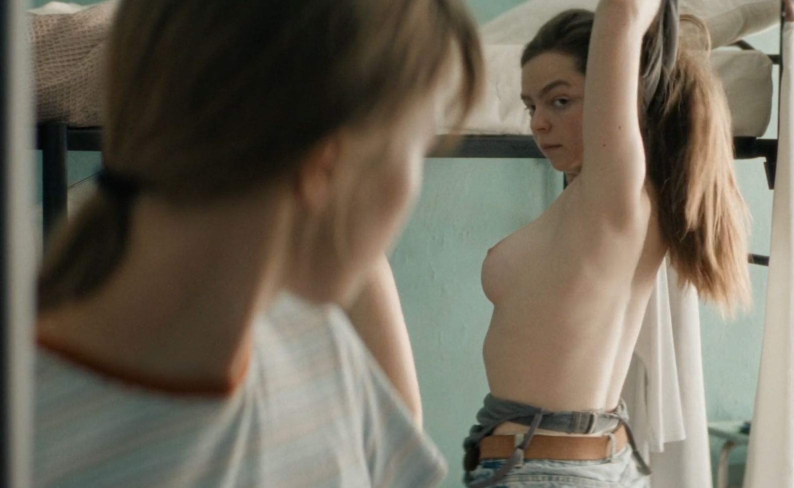 Mina Svajger, Jara Sofija Ostan - Little Trouble Girls (Kaj ti je deklica) (2025) HD 1080p