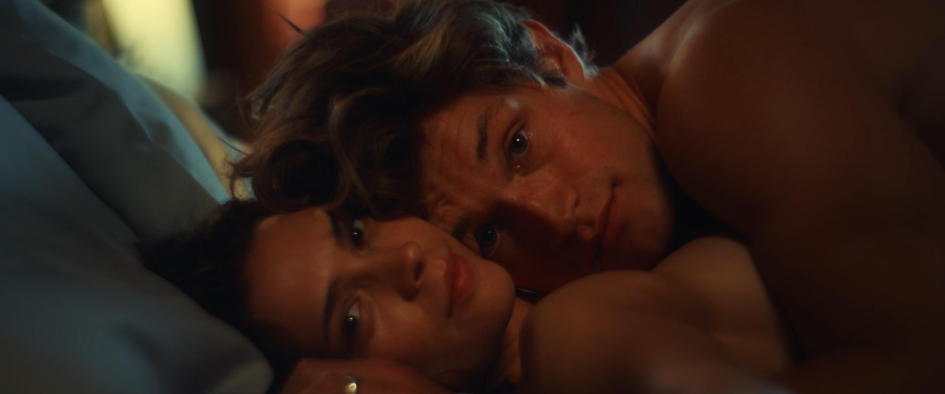 Harriet Herbig-Matten, Runa Greiner - Maxton Hall The World Between Us (Maxton Hall - Die Welt zwischen uns) s02e01-03 (2025) HD 1080p