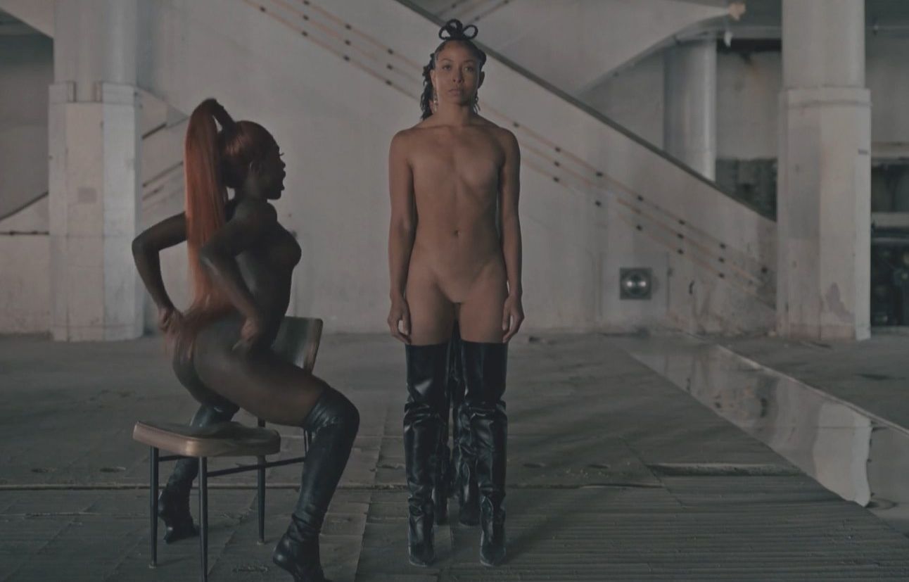 Doechii, etc - Crazy (2022) HD 1080p