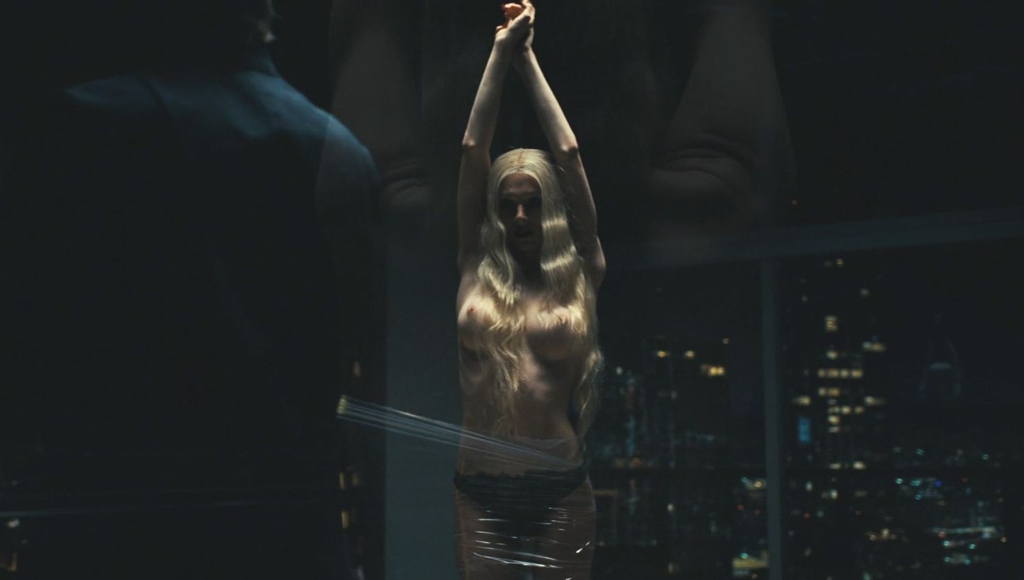Sydney Sweeney, Hunter Schafer, Zendaya, Alexa Demie, etc - Euphoria s03e03 (2026) HD 1080p